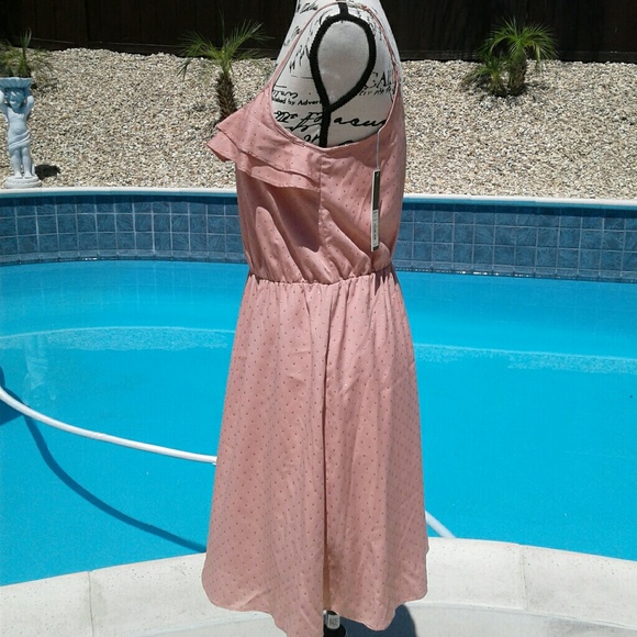 Sale today! Lauren Conrad peach mod modcloth dress - Picture 4 of 7